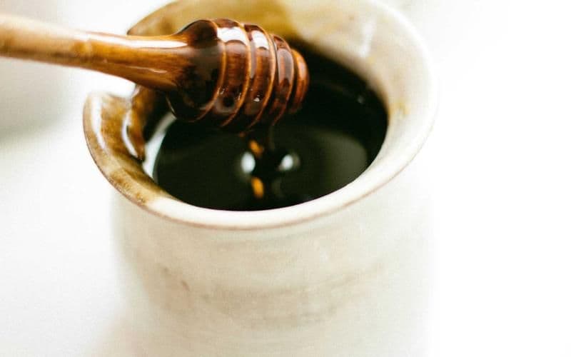 मात्र भटकाउँदैनन्, काँ महलहरूलाई पिन इदिन्नन् !